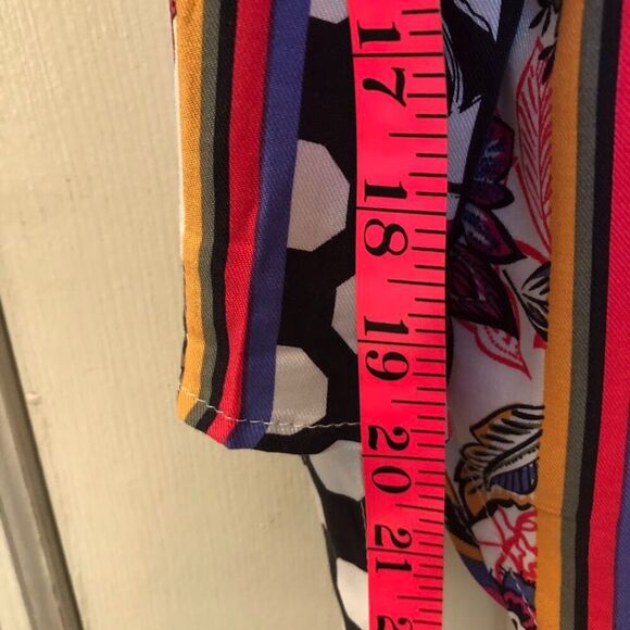 Ruby Rd. Womens Colorful Bold Tunic Shirt Adjustable Sleeves Petite Small V-Neck - Picture 8 of 9